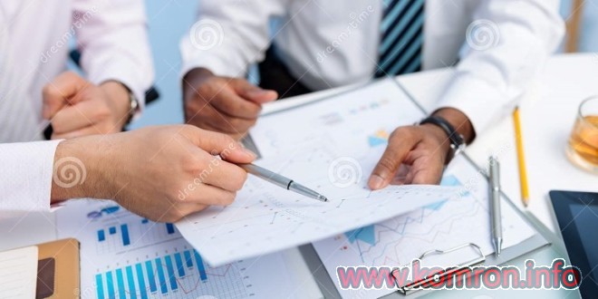 http://www.dreamstime.com/royalty-free-stock-photo-discussing-statistics-hands-business-people-selective-focus-image53222285